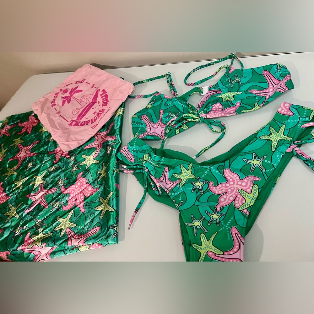 Blackbough Swimsuit set with sarong